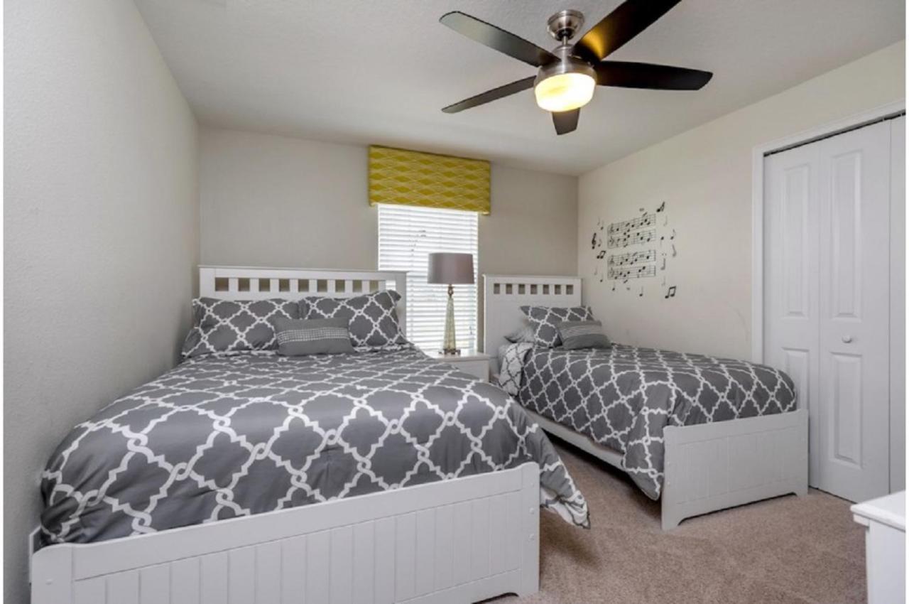 Hébergement de vacances Four-bedroom Kissimmee *