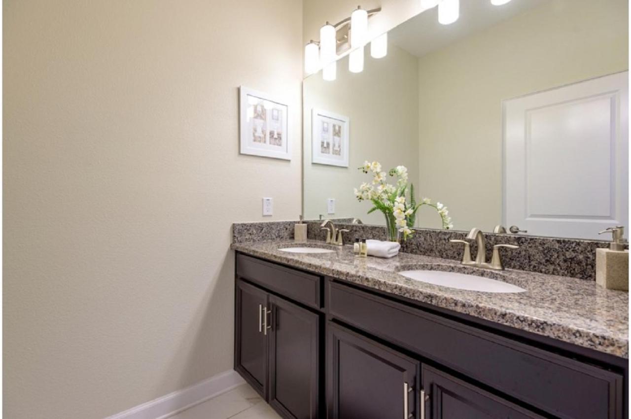 Four-bedroom Townhome Kissimmee * Orlando